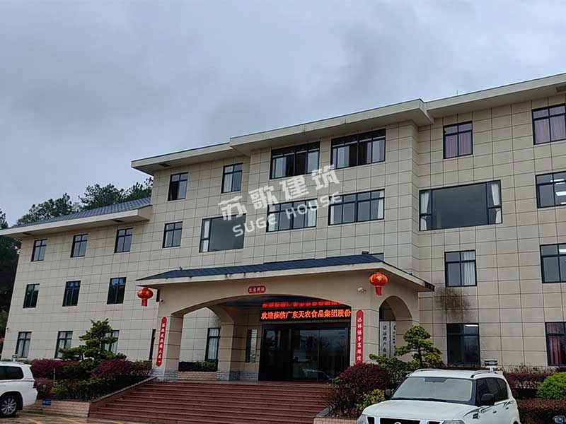 1756273035314777.jpg 4.jpg